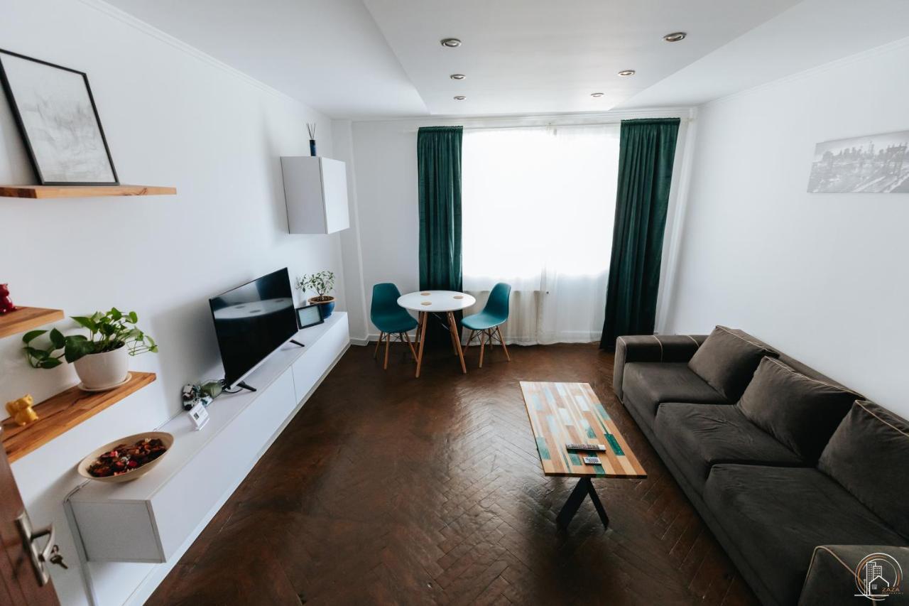 Zaza Apartament - Central Area, With Balcony Târgu Jiu Exteriör bild